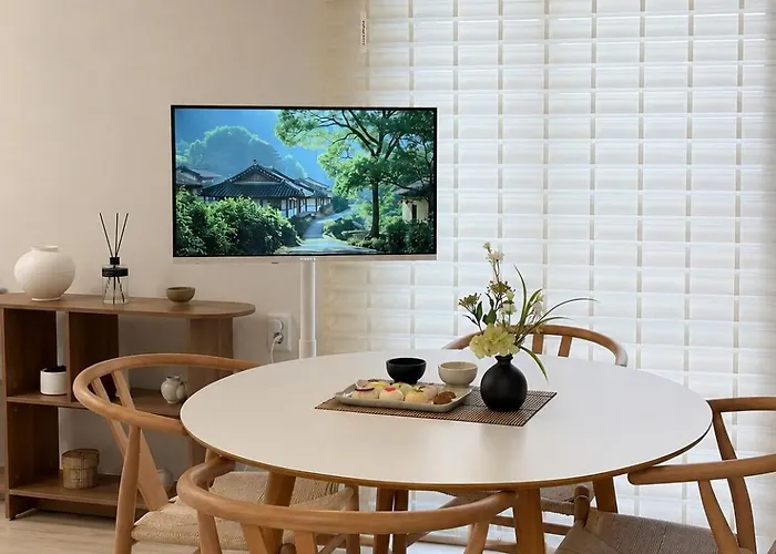 Chagok Seowon Apartment *